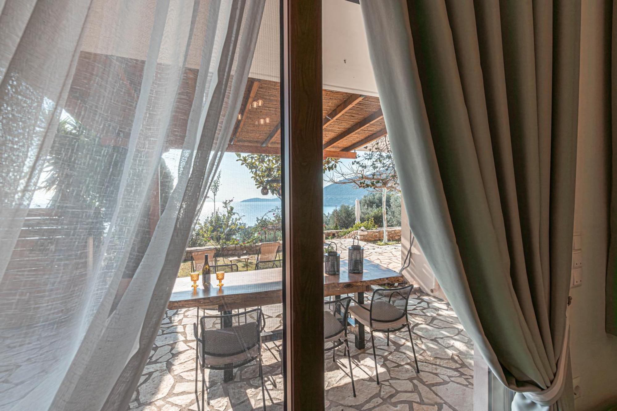 Paralio Astros Beachfront Suites Xiropigado Eksteriør billede